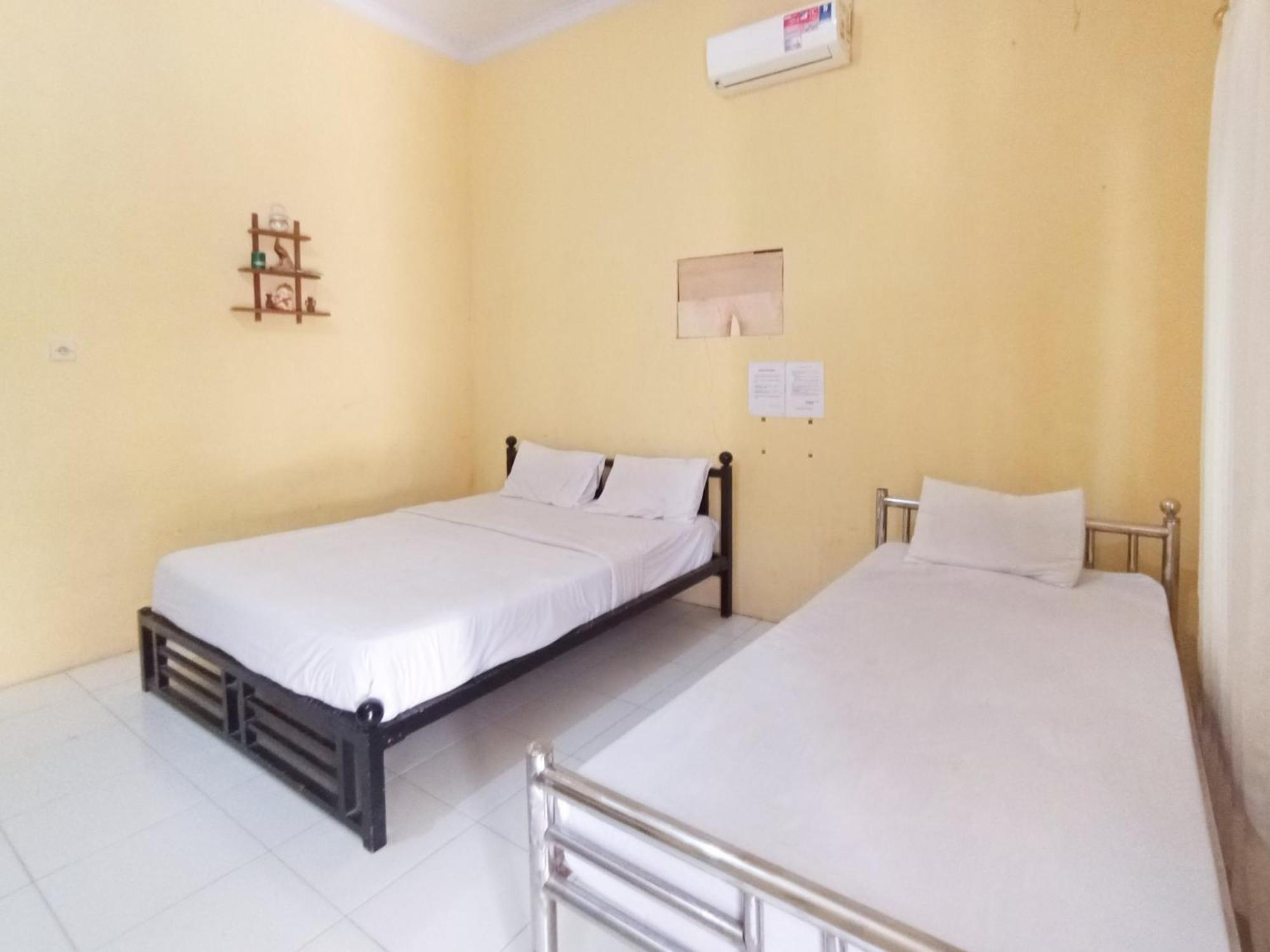 Reddoorz At El Shaday Homestay Banyuwangi Banyuwangi  Exteriér fotografie