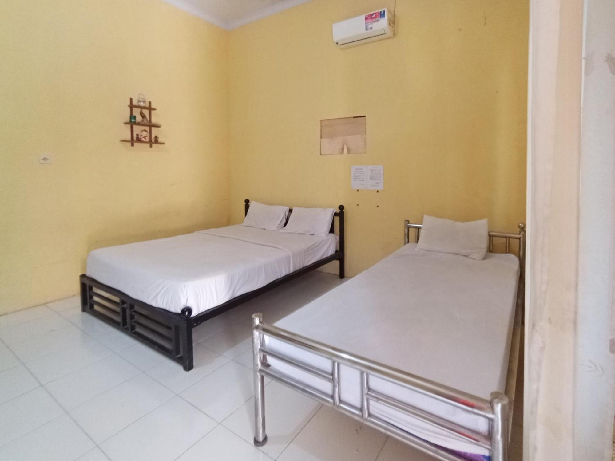 Reddoorz At El Shaday Homestay Banyuwangi Banyuwangi  Exteriér fotografie