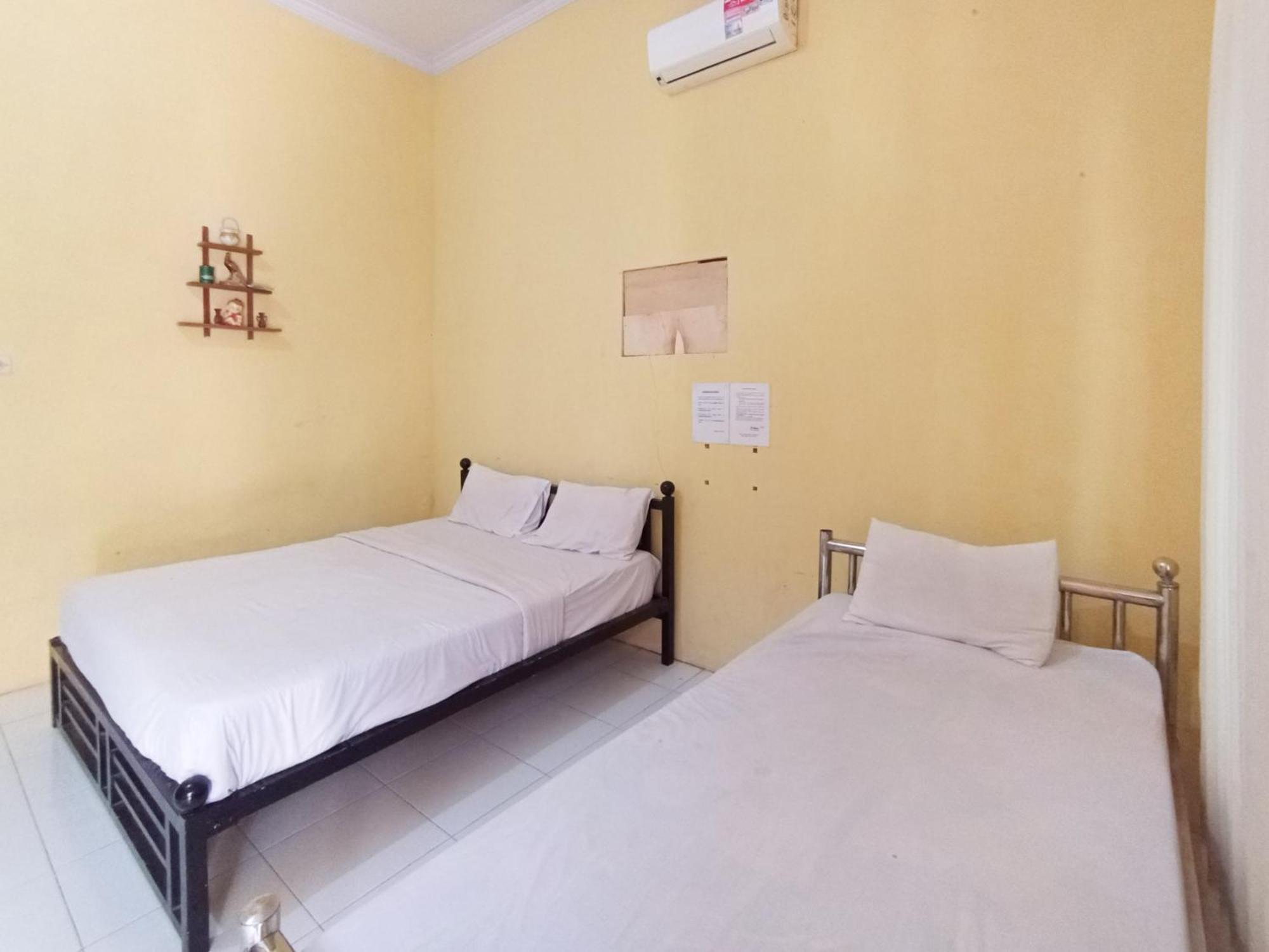 Reddoorz At El Shaday Homestay Banyuwangi Banyuwangi  Exteriér fotografie