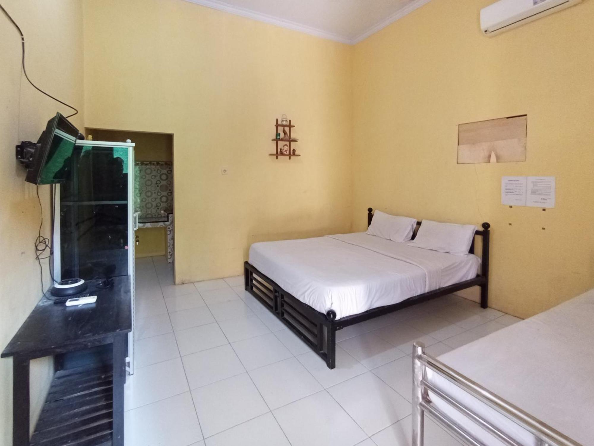 Reddoorz At El Shaday Homestay Banyuwangi Banyuwangi  Exteriér fotografie