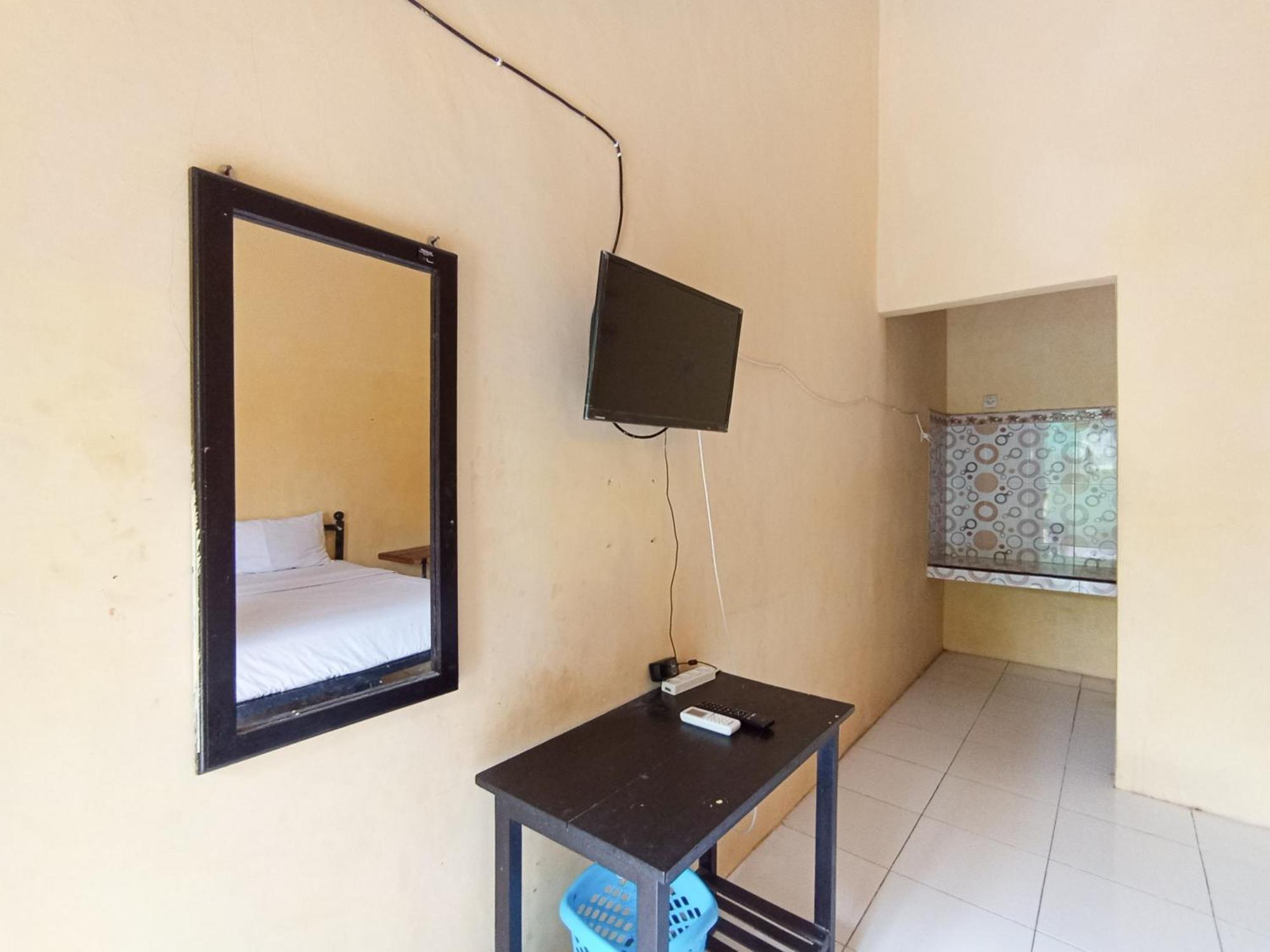 Reddoorz At El Shaday Homestay Banyuwangi Banyuwangi  Exteriér fotografie