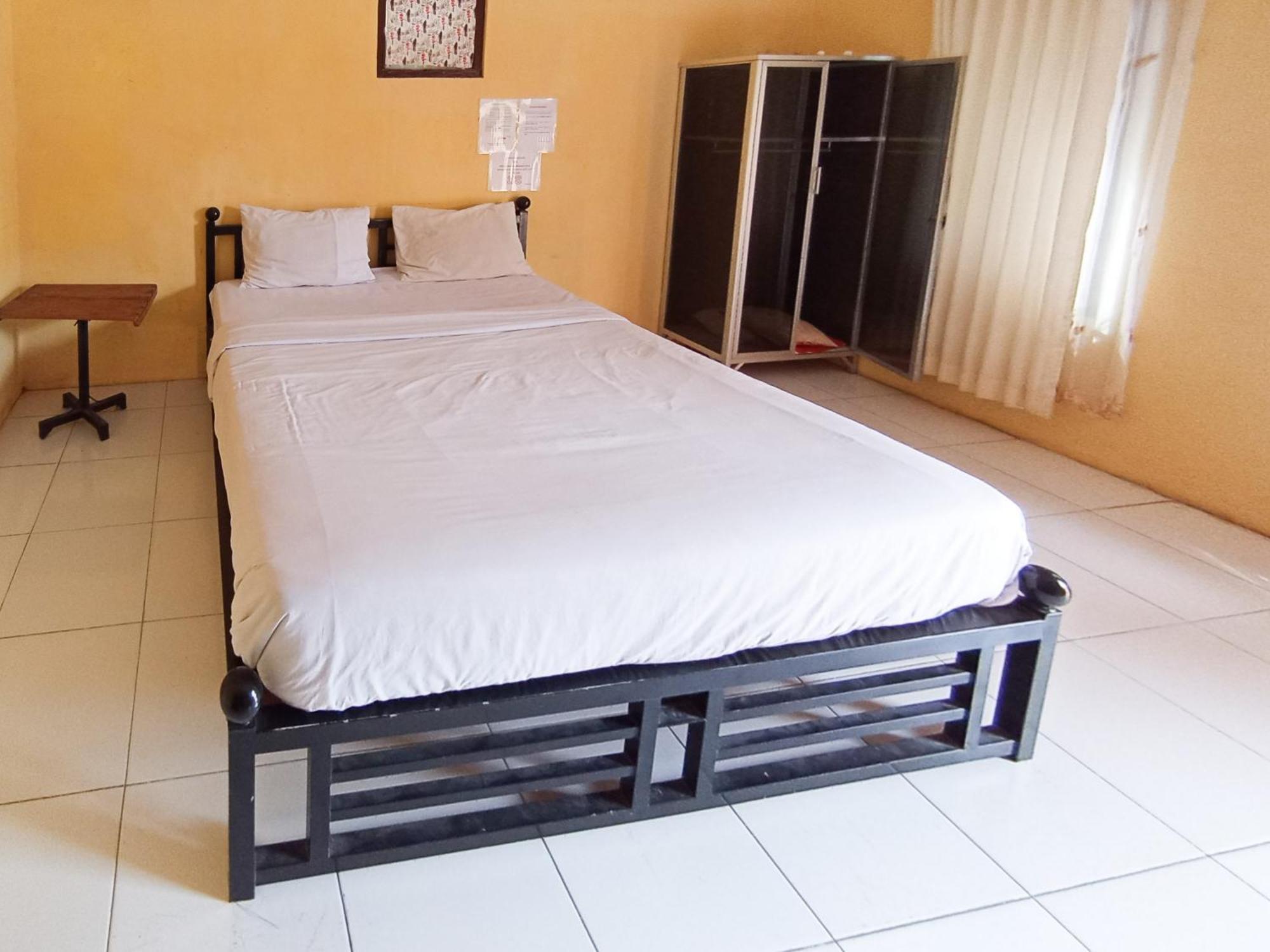 Reddoorz At El Shaday Homestay Banyuwangi Banyuwangi  Exteriér fotografie